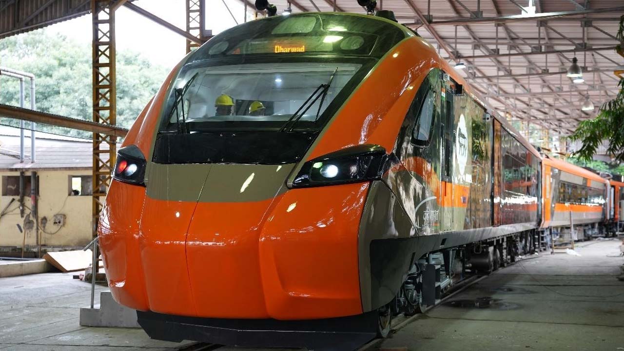 Indian Railways Vande Bharat Sleeper update.