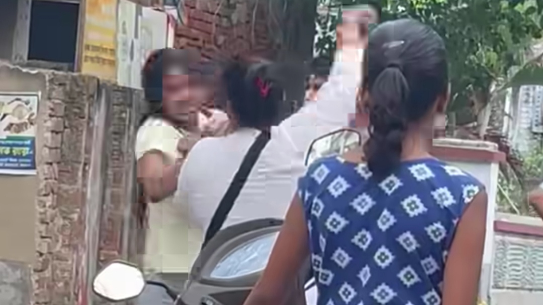 Sajal ghosh shared tmc councilor fight video