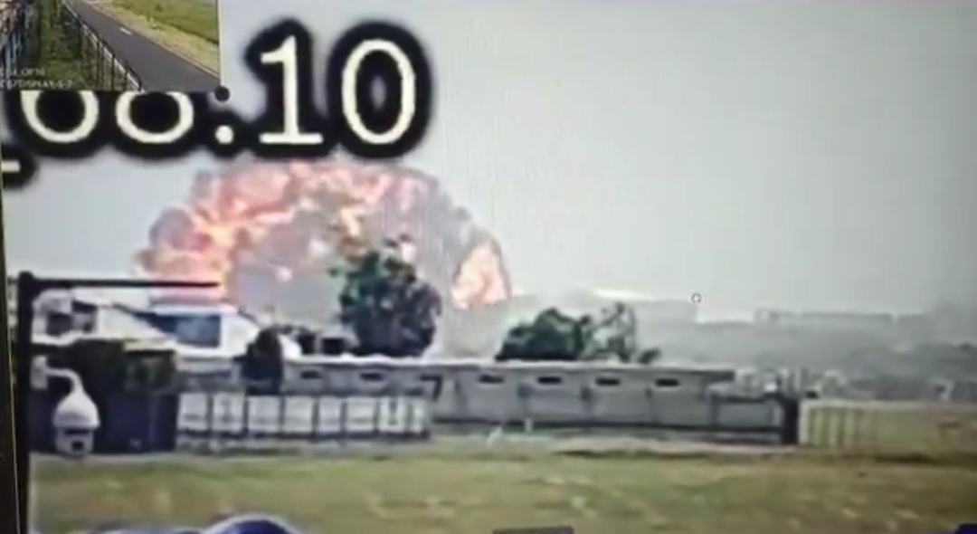 CCTV footage of ahmedabad plane crash is viral 