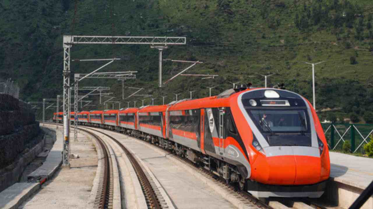 Indian Railways Katra-Srinagar Vande Bharat update.