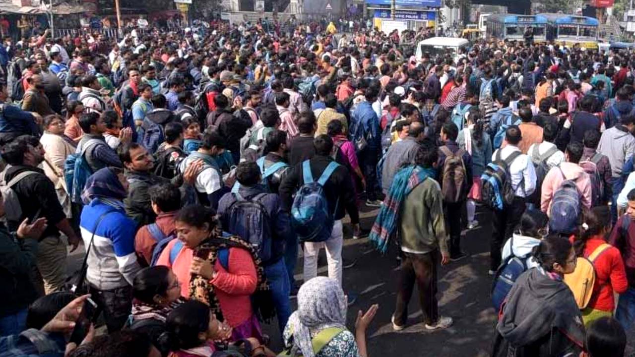 SSC recruitment case jobless candidates are giving letter to President Droupadi Murmu