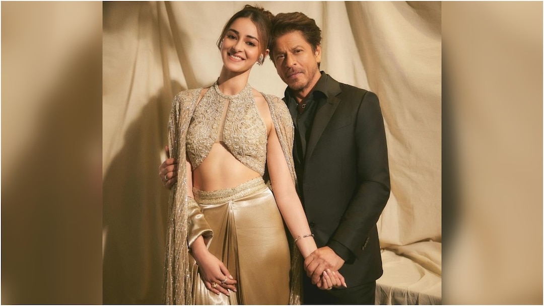 Ananya pandey said shahrukh khan is like her second father 