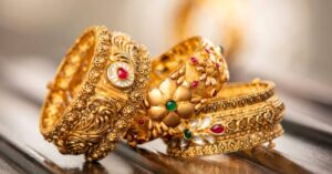 Gold Price fall after continuous upward trend see today's rate