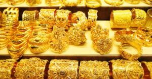Gold Price has reached close to one lakh Public hands on head