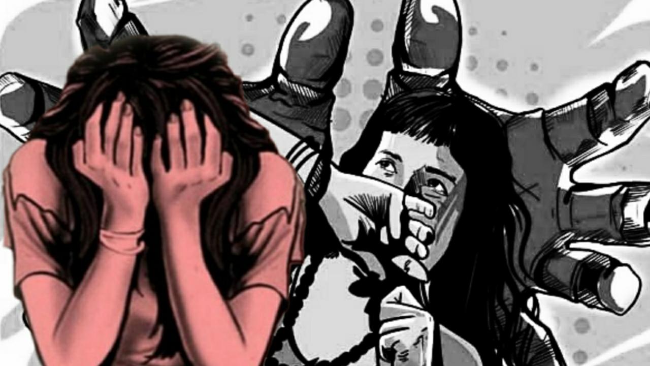 Woman rape in a moving train again