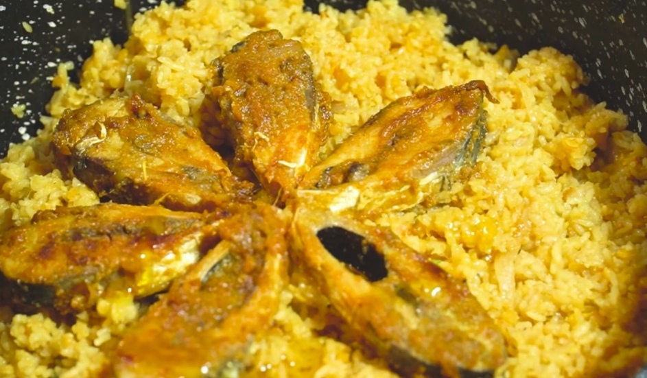 Recipe of ilish khichuri in this monsoon