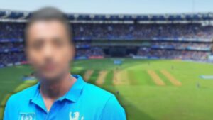 Cricketer accused of spot-fixing becomes Mumbai coach.