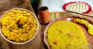 Recipe make two different flavors of khichdi on a rainy day