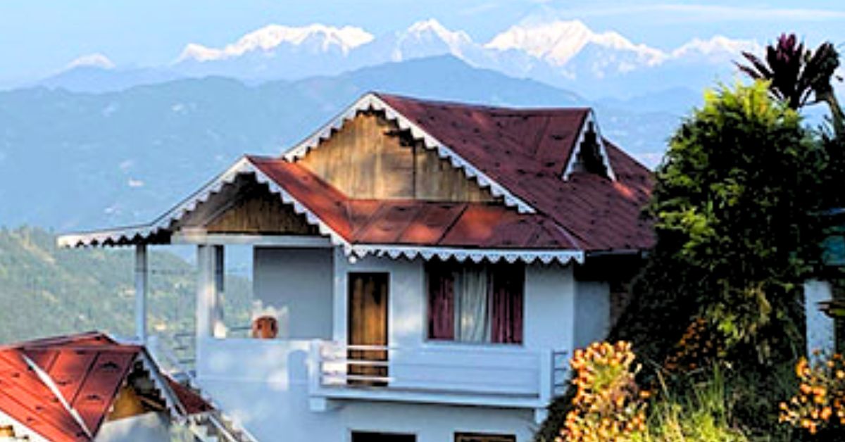 Kalimpong to witness a ceremony on the Kangchenjunga mountain and rive