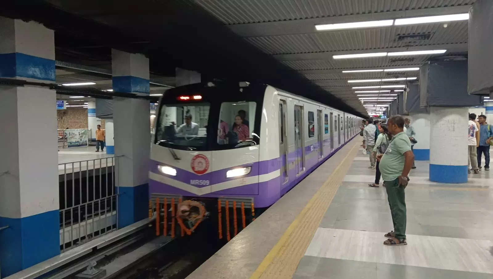 Passenger service to start soon on yellow line of Kolkata Metro 