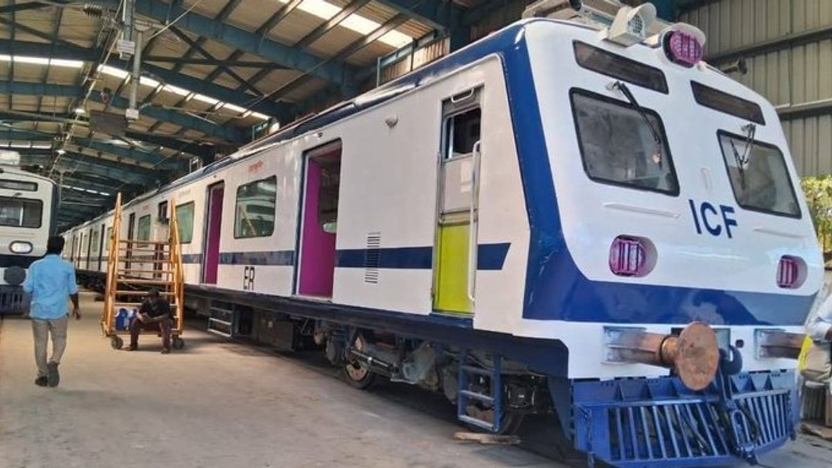 What will be indian railways sealdah ranaghat ac local train ticket price