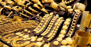 Gold Price big change over the weekend know the price of 22 and 24 carat yellow metal