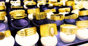 Gold Price is expensive know the price of 1 gram of 24 carat yellow metal