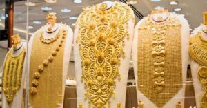 Gold Price are falling rapidly bringing joy to buyers