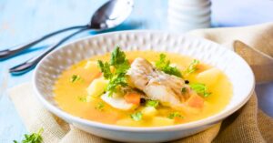 Recipe instead of chicken this time make a different tasting soup with hilsa