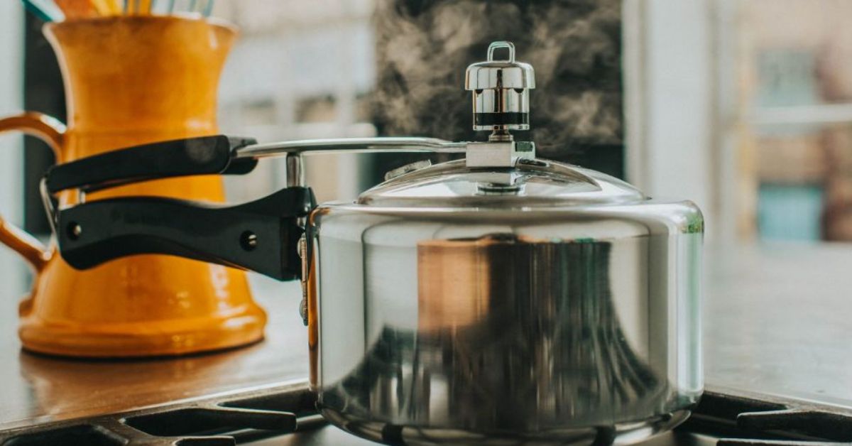 Follow these tricks to repair pressure cooker whistle 