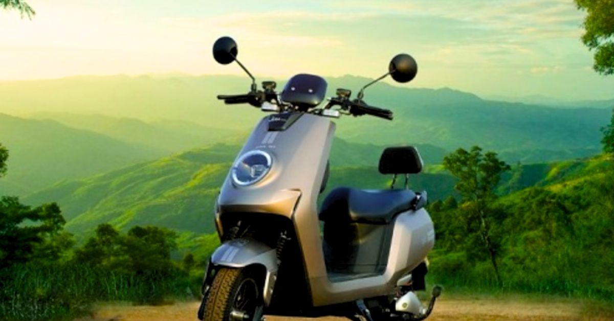 Electric Scooter brings attractive features with great mileage get rid of the hassle of petrol