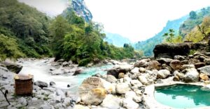 Sikkim visit this offbeat place want to enjoy the beauty of nature on a budget