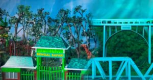 Siliguri s touch of the theme in Jhulane a new initiative to maintain the tradition of Ujjwal Biswas