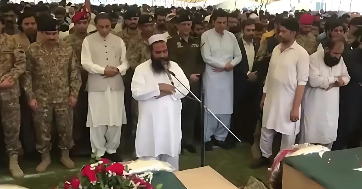 Pakistan Army Officers Pay Tribute at LeT Terrorist’s Grave Sparks Controversy