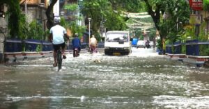 South Bengal Weather rain to increase on saturday High alert issued in 8 districts of South Bengal