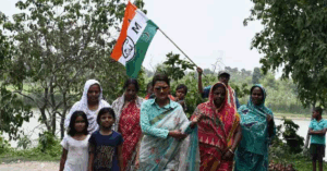 Rachana Banerjee Slams TMC MLA Over School Row in Hooghly