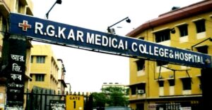 RG Kar Temporary Health Workers Protest Over Puja Bonus Disparity