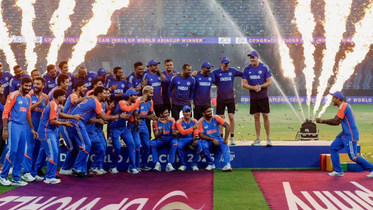 When will Team India get the Asia Cup trophy?