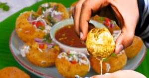 Durga Puja enjoy Puja in takjale 10 best Phuchka spots in Kolkata