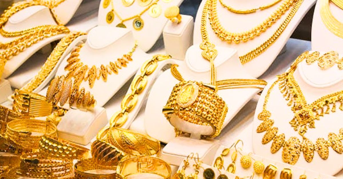 Gold Price volatile ahead of pujo speculation over whether prices will increase or not