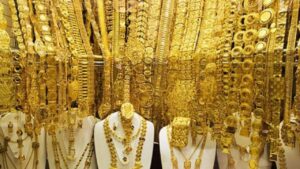 Know the latest gold price.