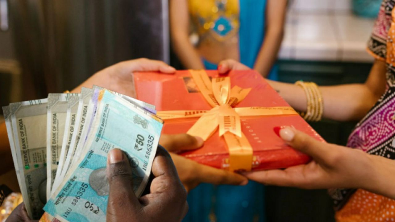 India government decided not to use tax money to buy festival gifts 