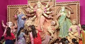 Durga Puja new surprise at Nadia Puja visitors impressed by idol made of almond shells