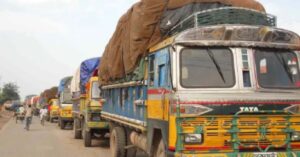 Haldia border 30,000 tons of edible oil stuck at due to unrest in Nepal