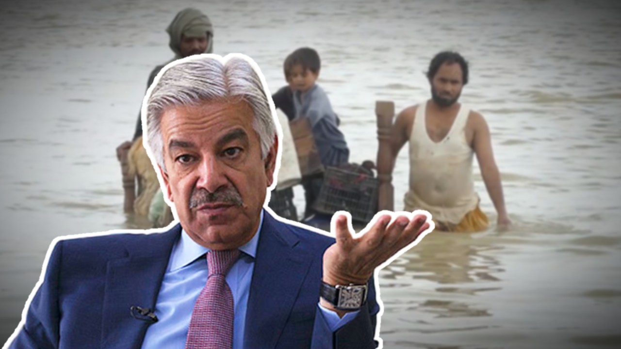 Pakistan minister suggests keeping buckets full of flood water