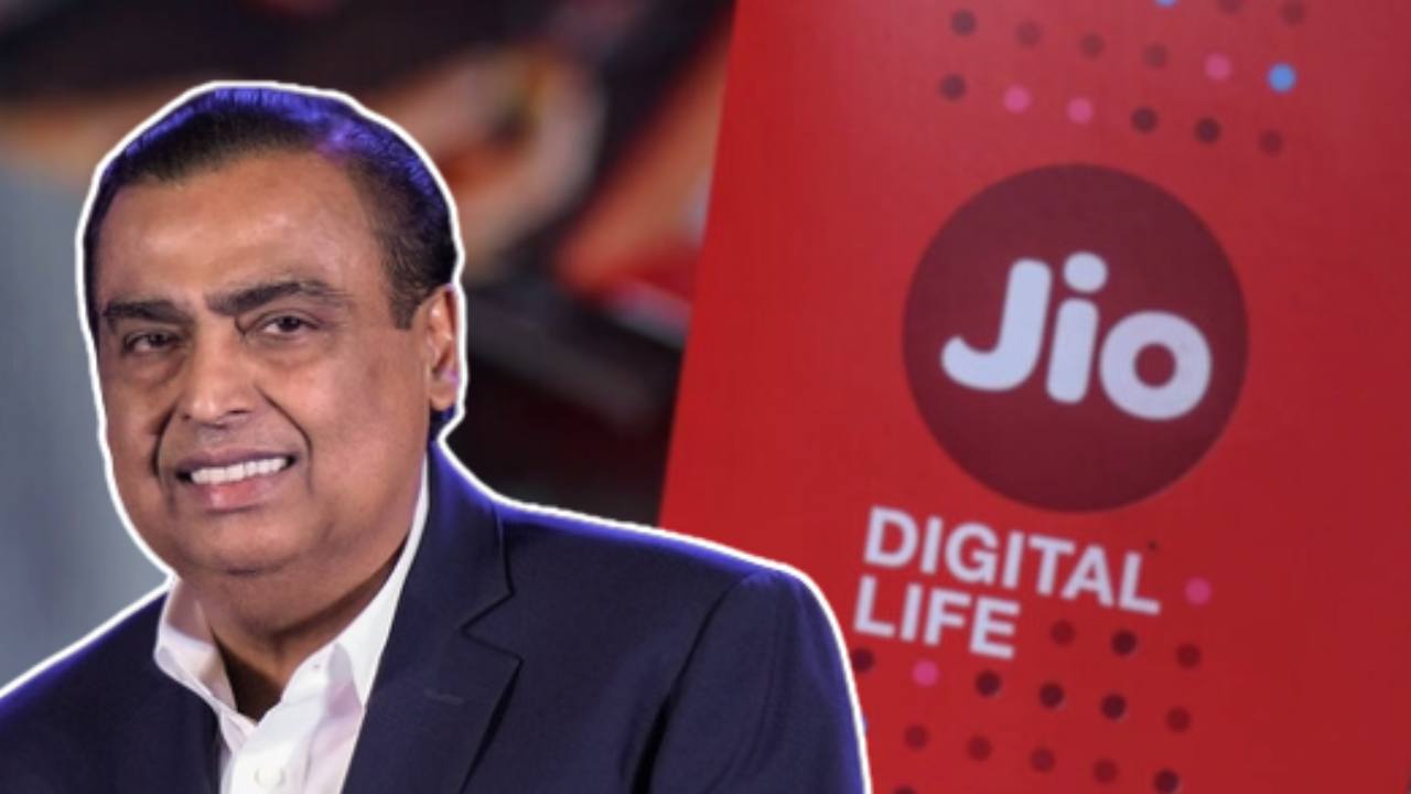 Reliance Jio recharge plan big gift for customers.