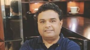 Success Story of Vineet Asthana will surprise you.