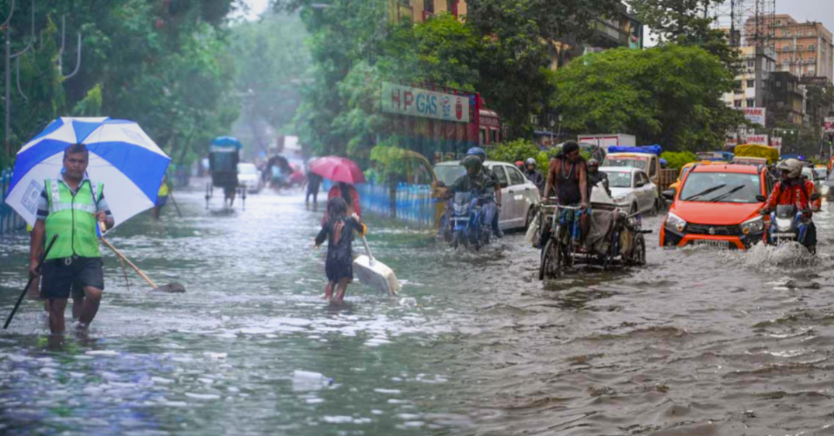 Several areas in North and South Kolkata remain submerged on Wednesday as well