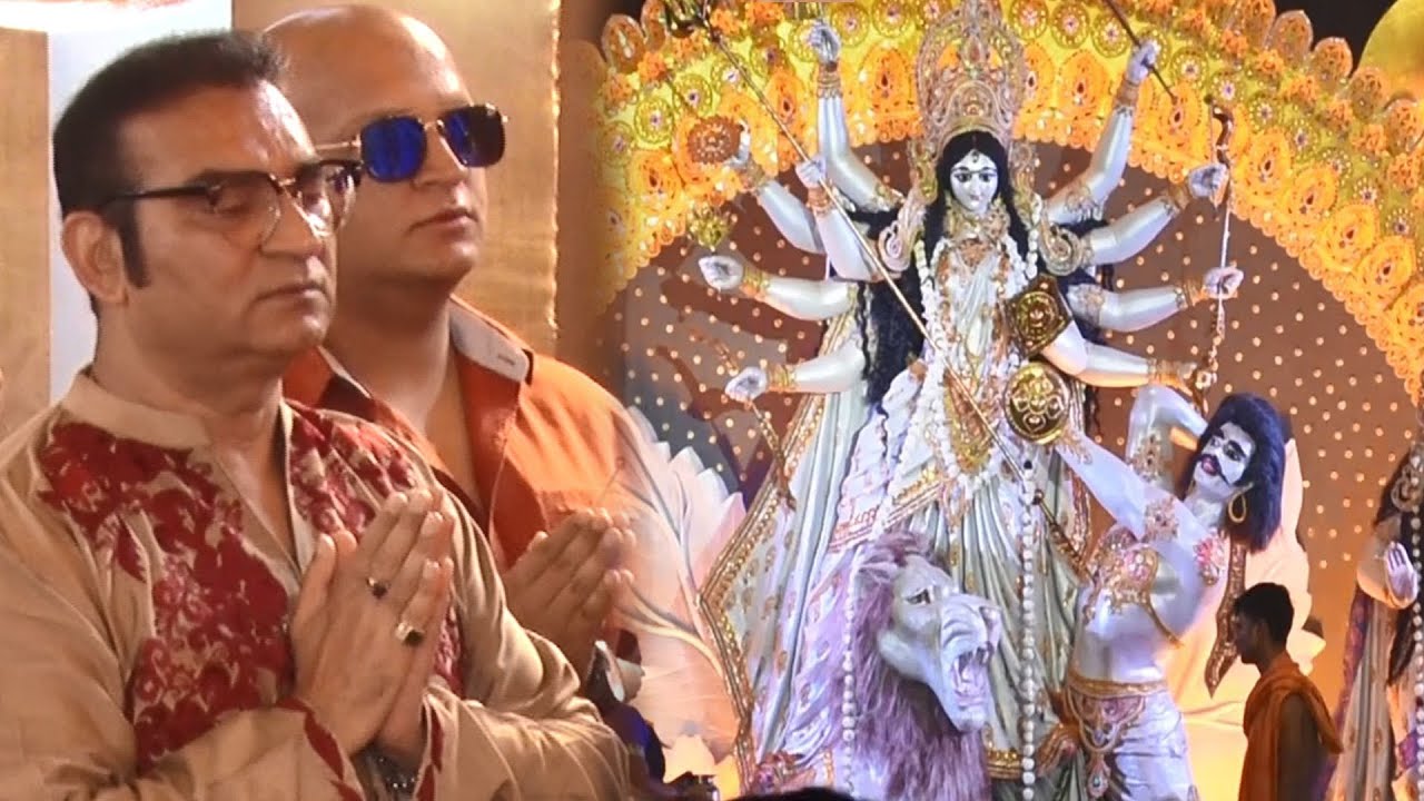 Abhijeet bhattacharya durga puja in lokhandwala