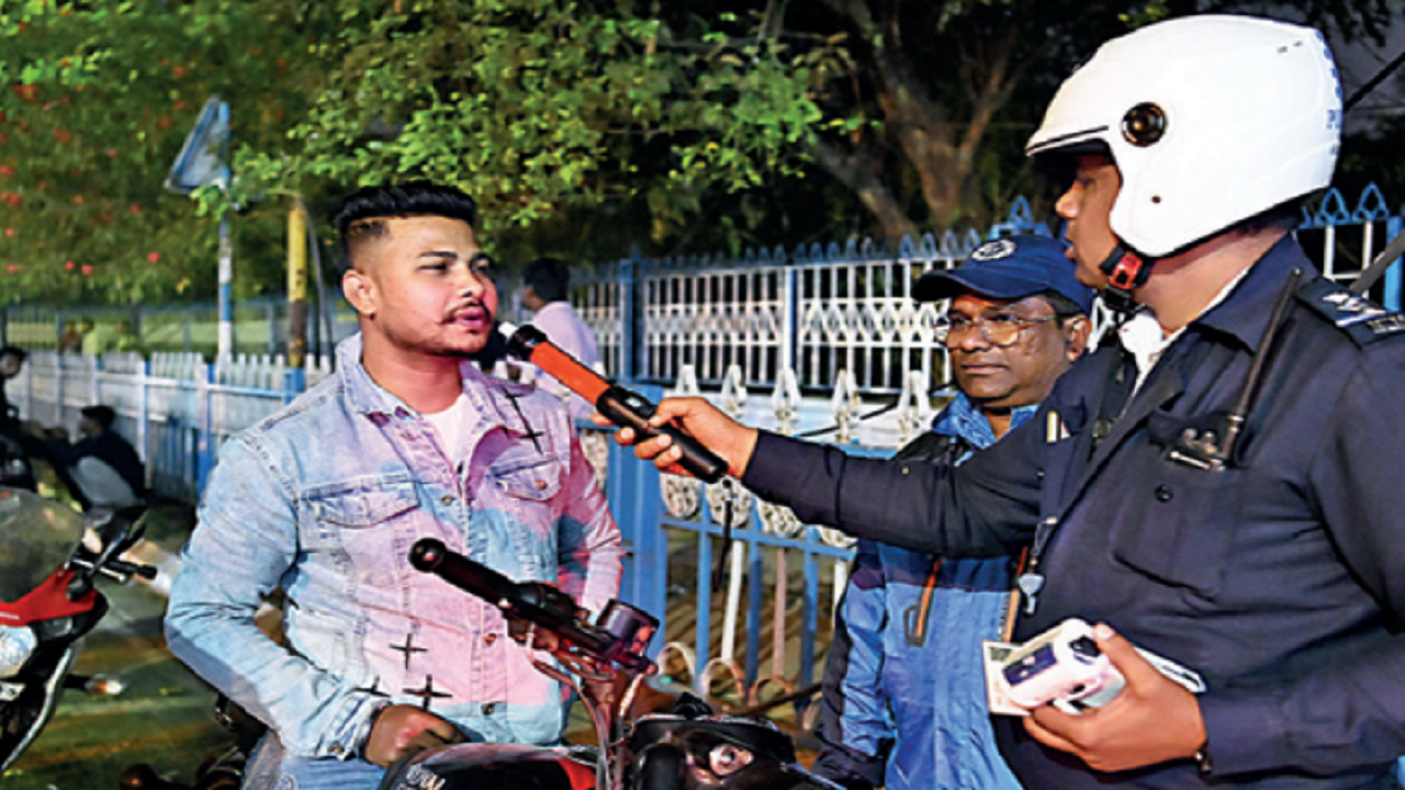 Kolkata police buying new breath analyzer