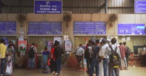 Indian Railways Monitors Hourly Unreserved Ticket Bookings Ahead of Chhath Puja