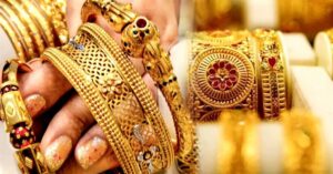 Gold Price suddenly drop middle class crowding shops know today's rate
