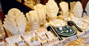 Gold Price of 22 and 24 carats rise as Puja ends see today's rates