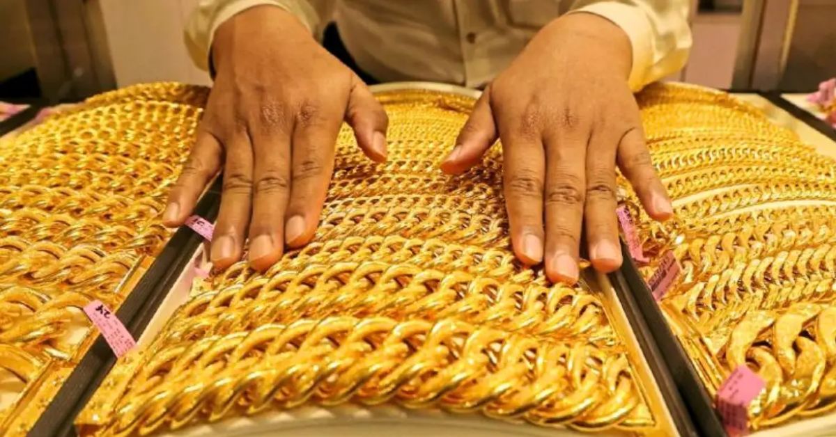 Gold Price soar on sunday know how much it will cost to buy 1 gram of the yellow metal