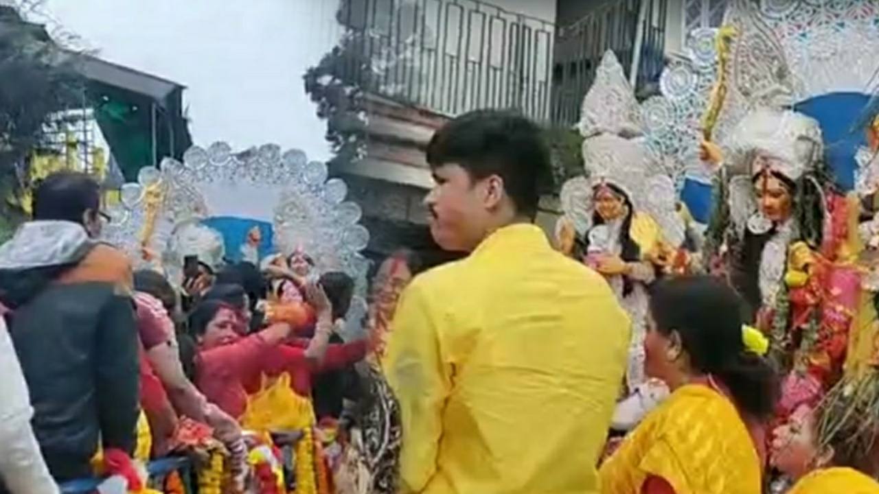 Durga idol in toy train in Darjeeling