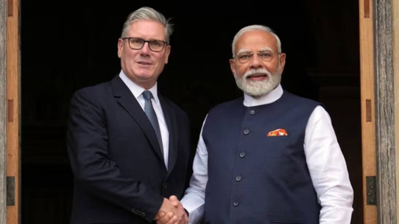 British Prime Minister to visit India next week.