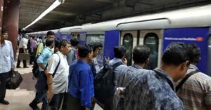 Kolkata Metro new chapter in the history of the metro during Puja setting a new precedent in the explosion of people