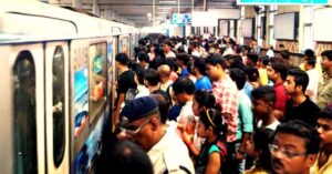 Kolkata Metro rush hour disruption on Dakshineswar to Girish Park route halted