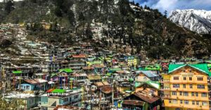 Travel leave the city and explore nature at these 4 hill stations