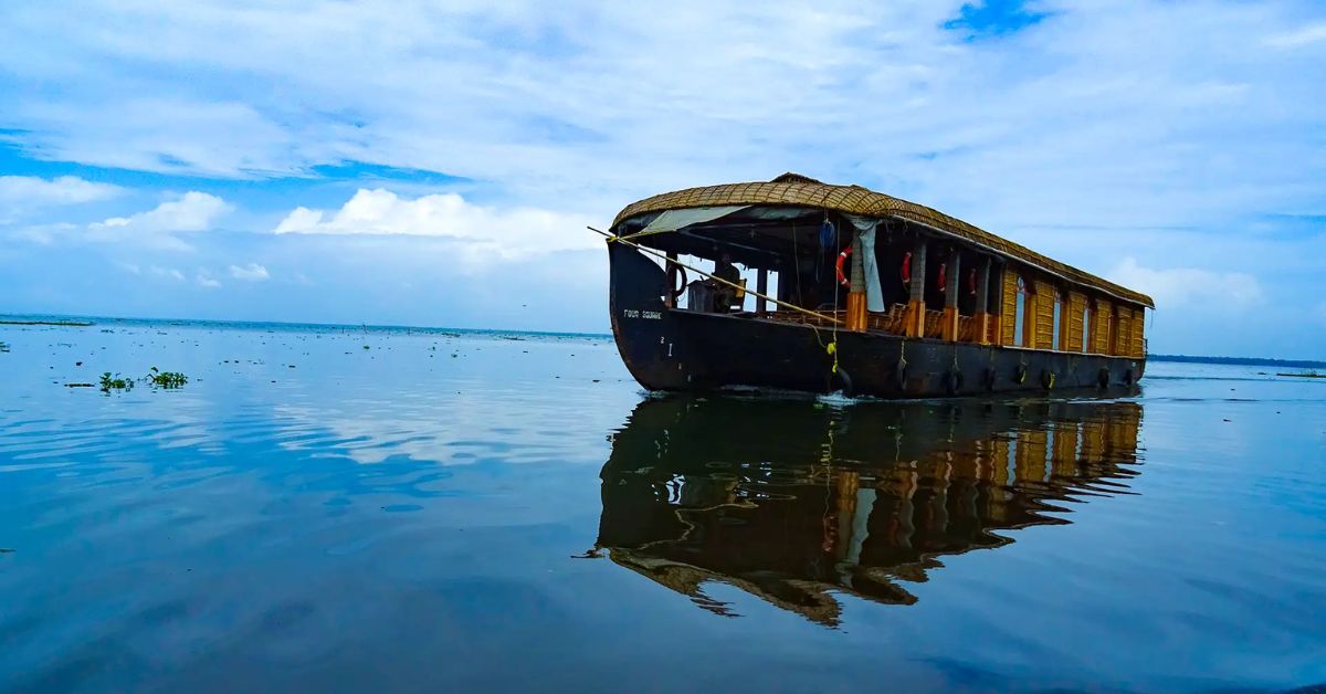 Travel these three lakes in the lap of nature